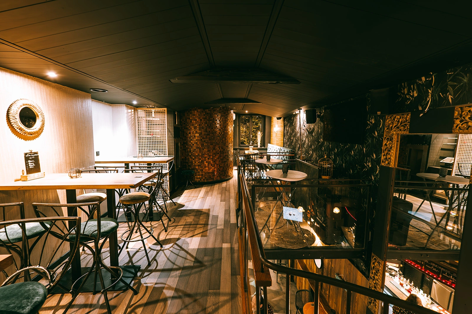 background cerf noir